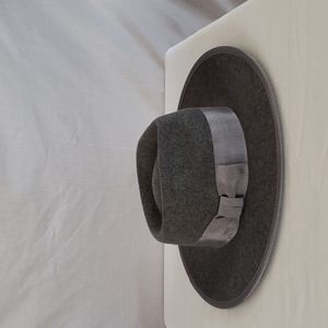 NEW Phenix Gray Wool Ribbon Trim Fedora